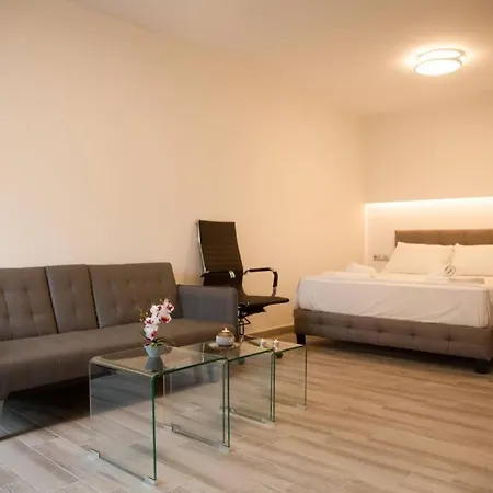 Luxury House - Delightful & Convenient Studio *